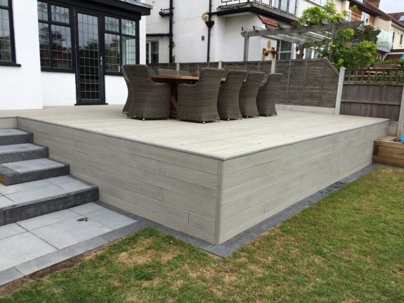 Milboard-Decking-2-min-min